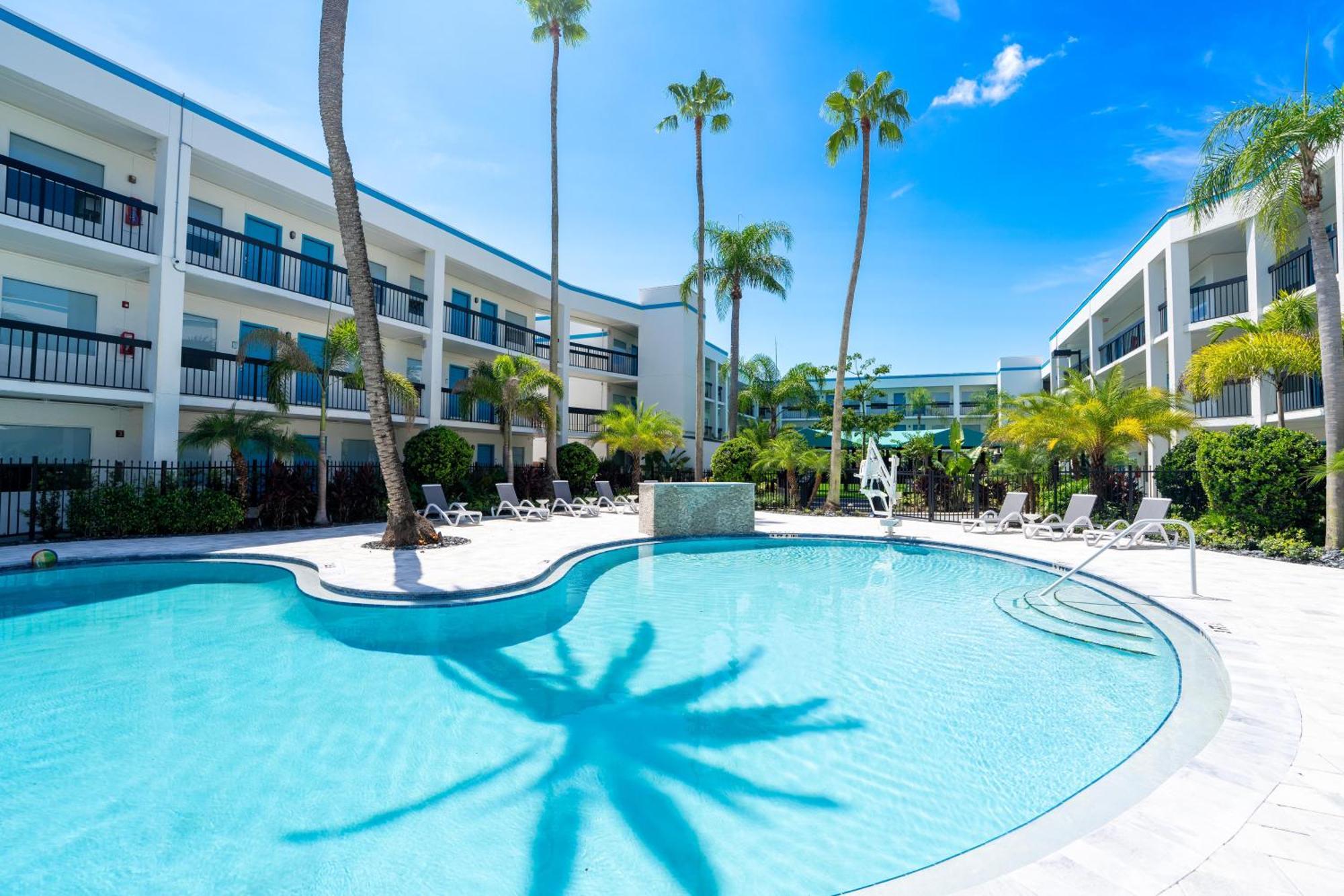 Oasis Bay Suites, Tampa, Busch Gardens, Usf Екстериор снимка