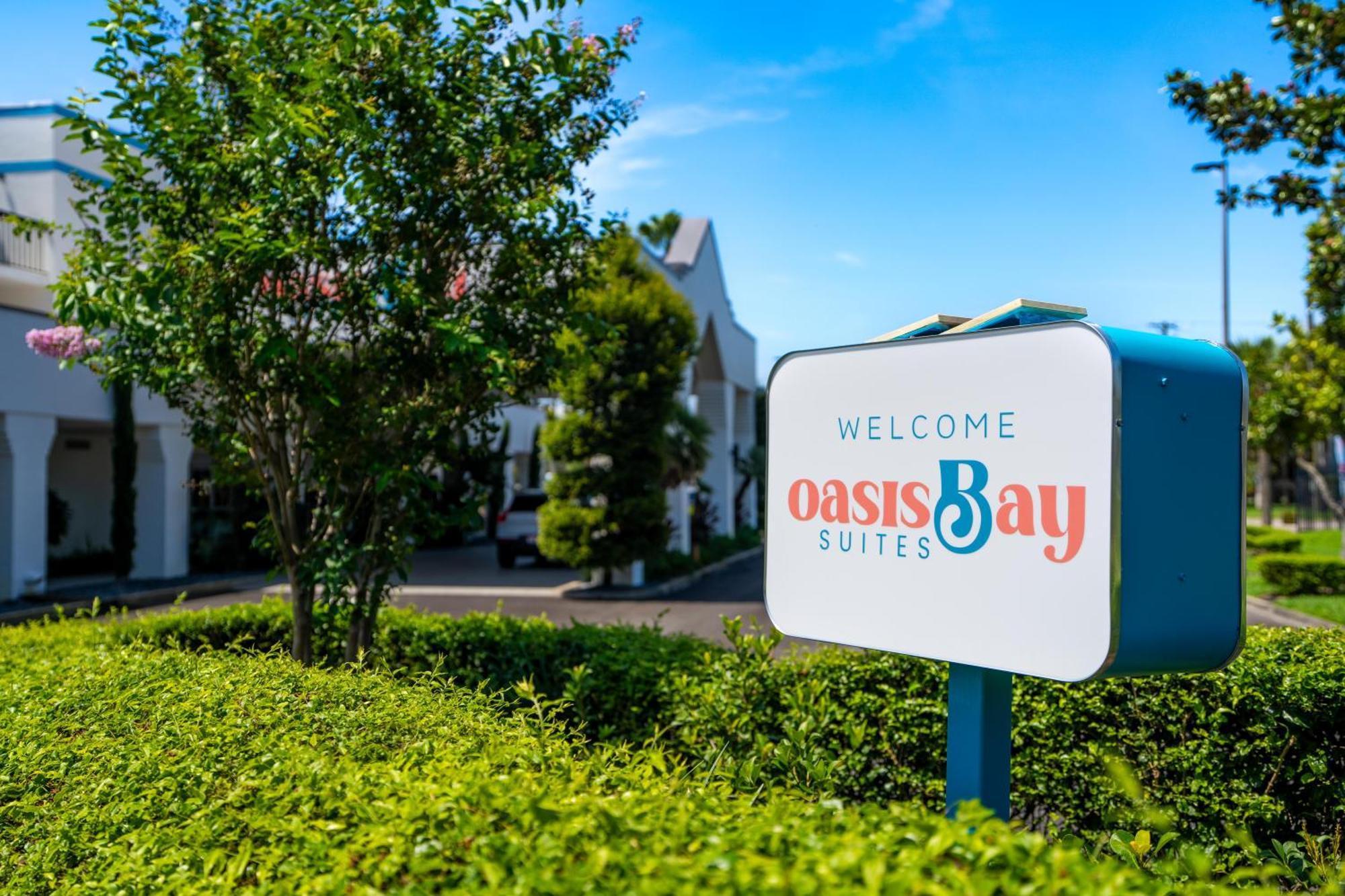Oasis Bay Suites, Tampa, Busch Gardens, Usf Екстериор снимка